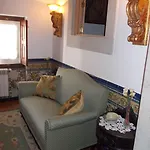 Casa De S. Thiago De Óbidos