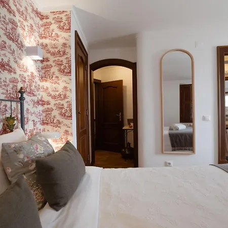 Casa De S. Thiago De 3* Obidos