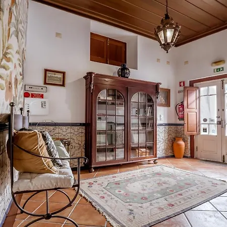 Casa De S. Thiago De Guest house
