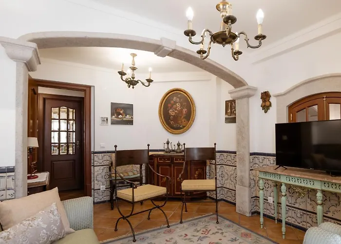 Casa De S. Thiago De Óbidos